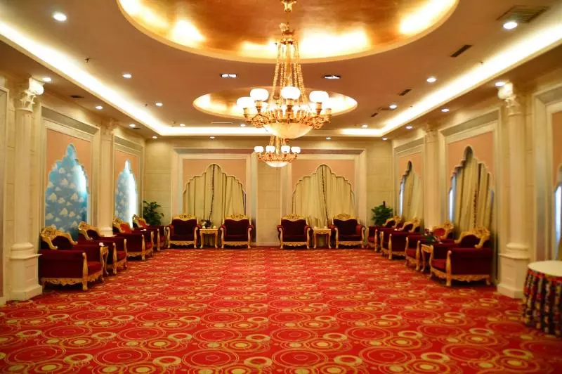 酒店 Excemon Xinjiang Yilite