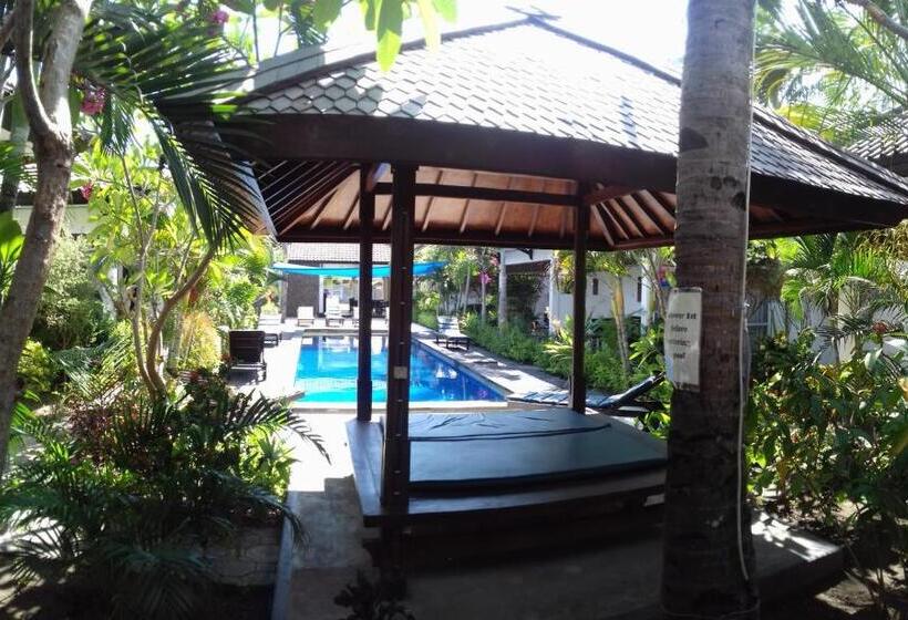 בית מלון כפרי Gili Palms Resort