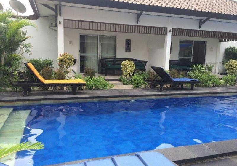 בית מלון כפרי Gili Palms Resort