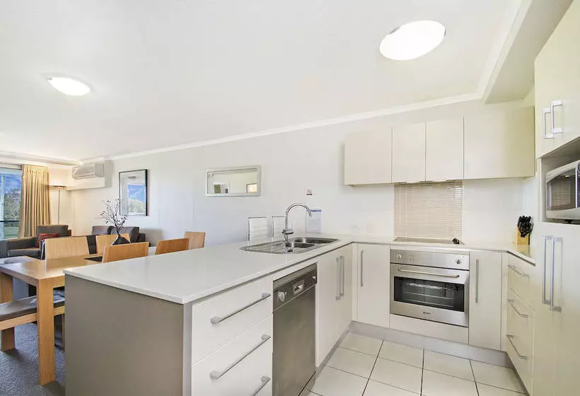 בית מלון כפרי Horton Apartments