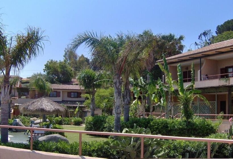 Hotel L' Arcobaleno Resort