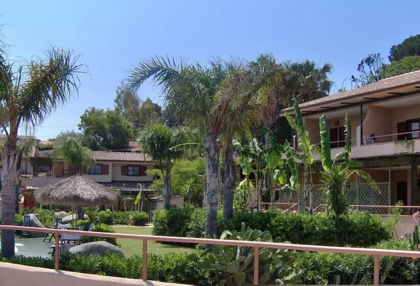 Отель L' Arcobaleno Resort