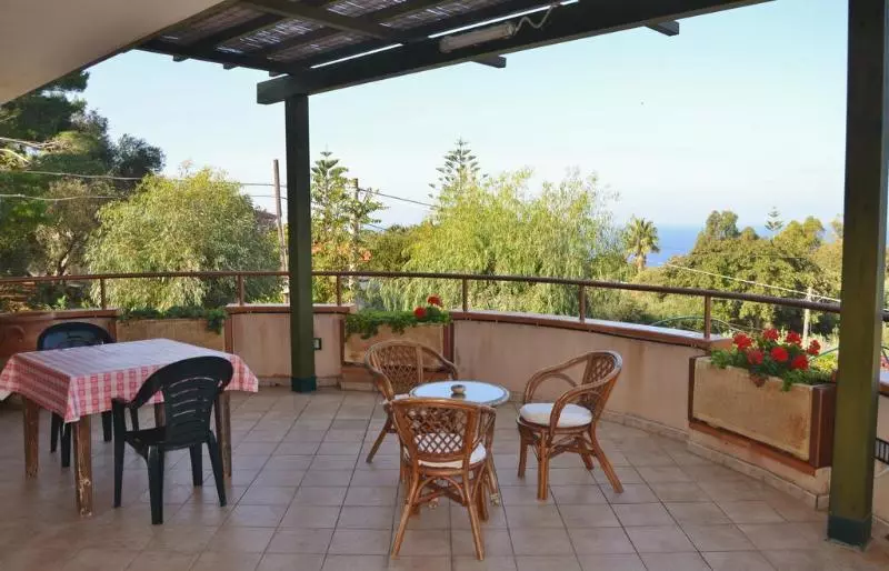 Отель L' Arcobaleno Resort