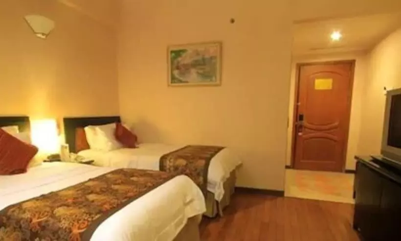 ホテル Pacific Balikpapan