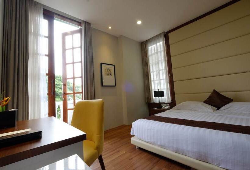 酒店 Taman Dayu Golf Club And Resort