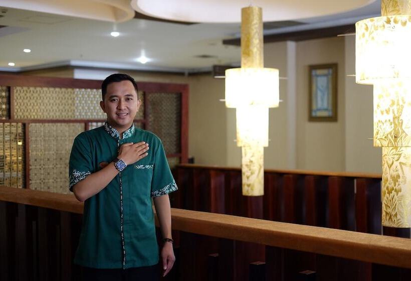 酒店 Taman Dayu Golf Club And Resort