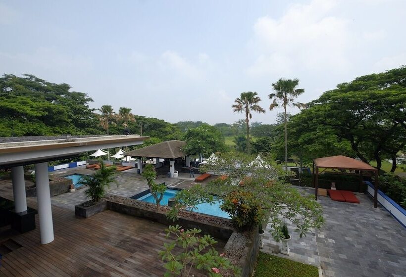 酒店 Taman Dayu Golf Club And Resort