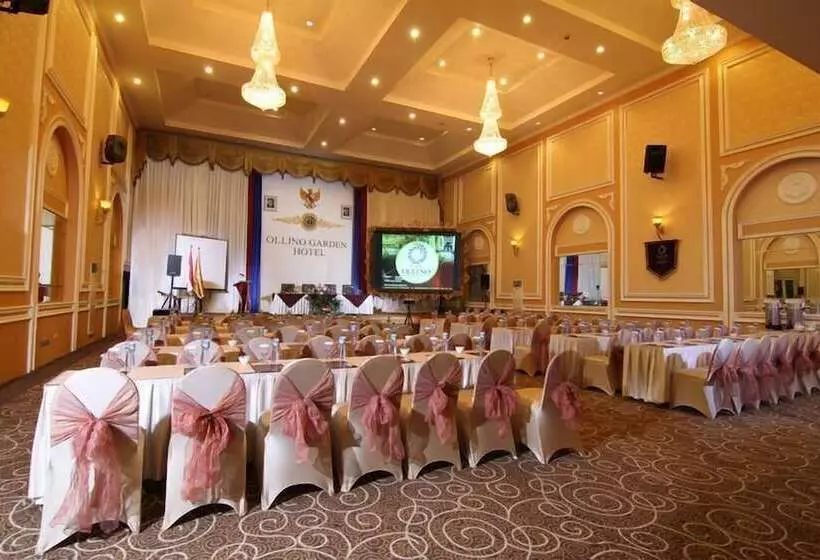 Hotell Aliante Malang