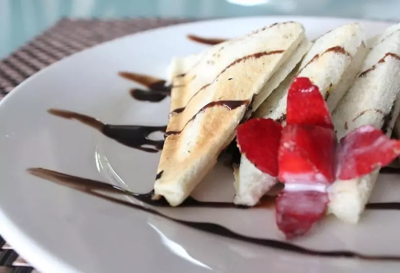 Hotell Aliante Malang