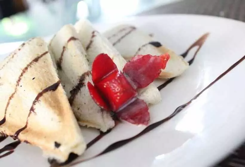 Hotell Aliante Malang