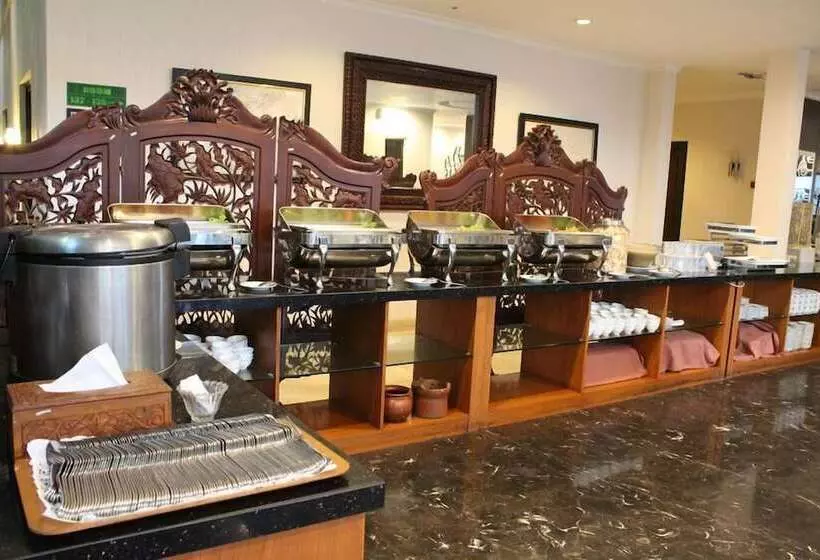 Hotell Aliante Malang