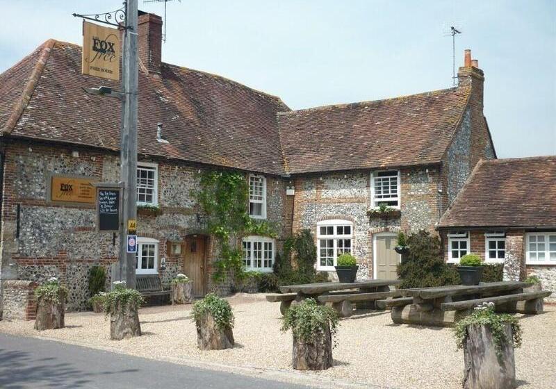 فندق The Fox Goes Free