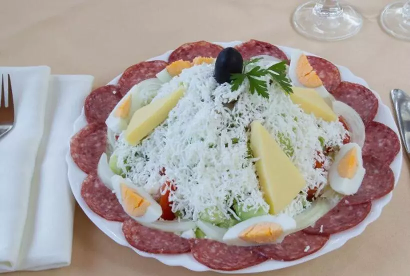 בית מלון כפרי Zora