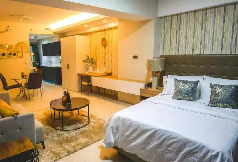 Aeon Suites Staycation Managed By Aria