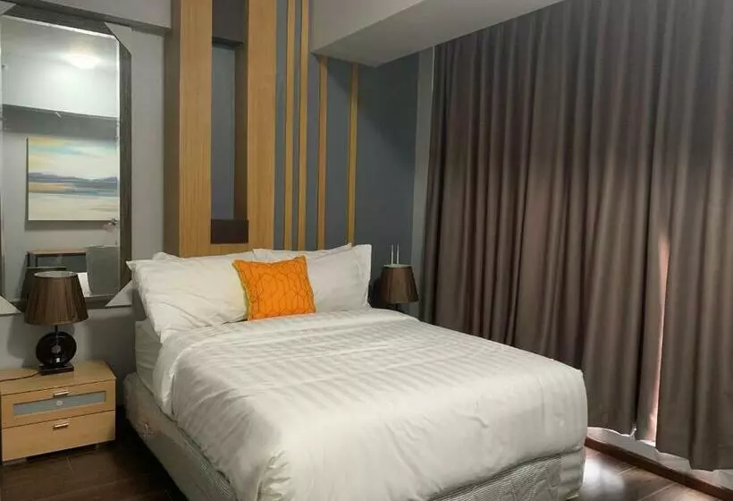 Aeon Suites Staycation Managed By Aria