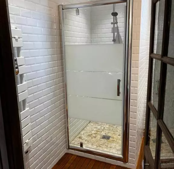 ベッドアンドブレックファースト Chambres D Hôtes Place Balanant