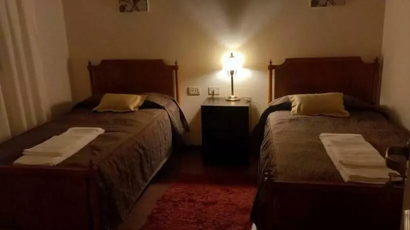 تختخواب و صبحانه Hospedaje Del Paseo