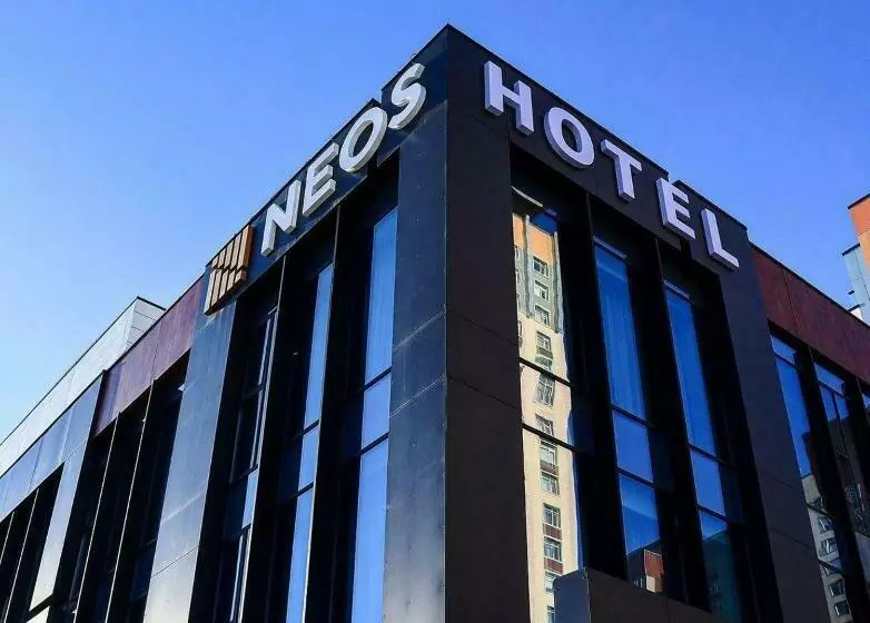 هتل Neos