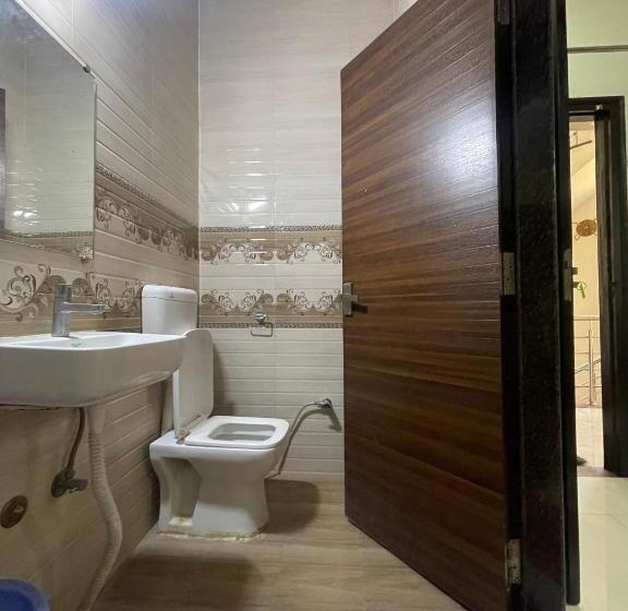 ホテル Raj Palace