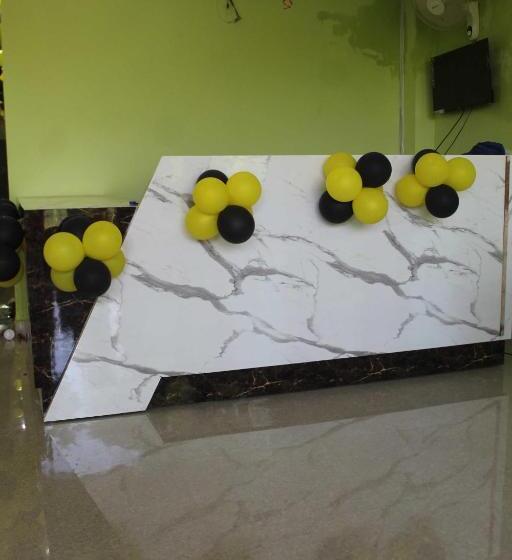 Spot On Hotel Imperial Crown