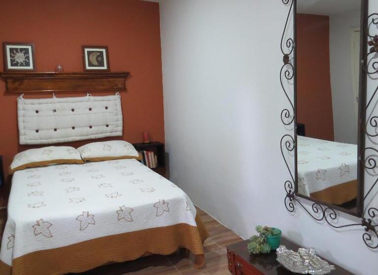 Bed and Breakfast Balneario Hostal El Pacha