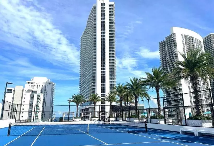 Hyde Beach House By Cielo Stays