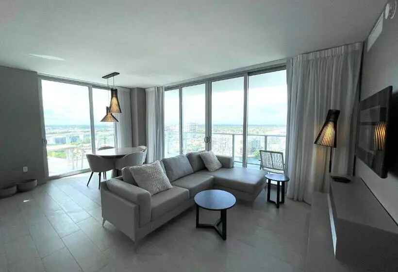 Hyde Beach House By Cielo Stays