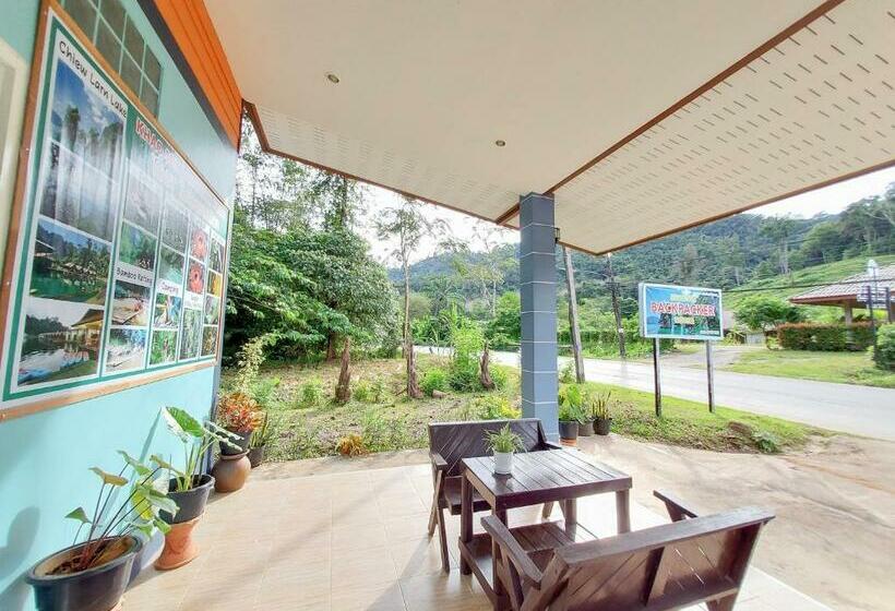 Khao Sok Backpacker Hostel