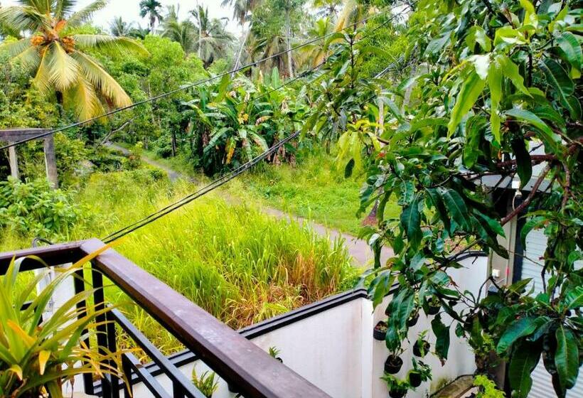 פנסיון Hiru Gedara