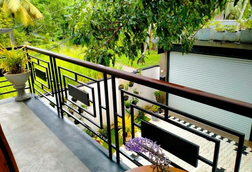 פנסיון Hiru Gedara