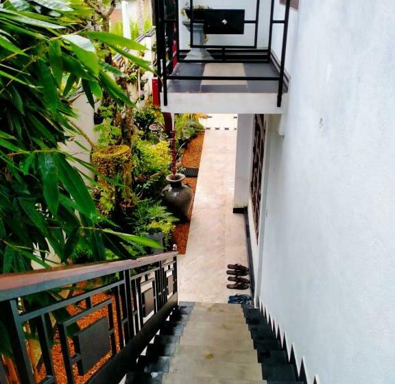 פנסיון Hiru Gedara