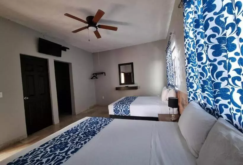 هتل Puerto Morelos Cuernavaca