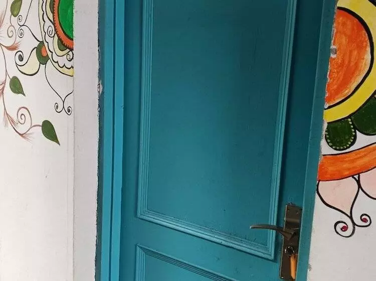 ユースホステル La Siesta India Mcleodganj