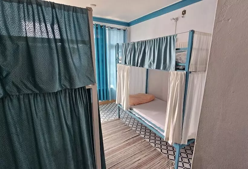 ユースホステル La Siesta India Mcleodganj