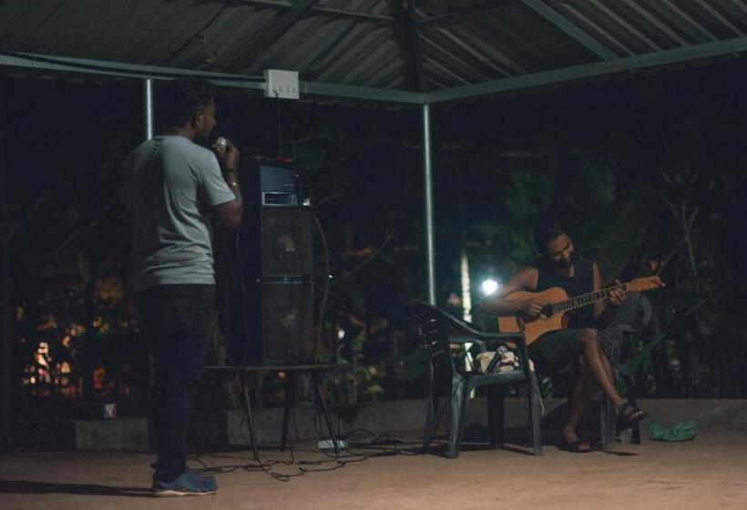 Hotel Secret Paradise