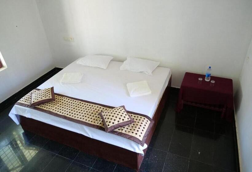 Hotel Secret Paradise