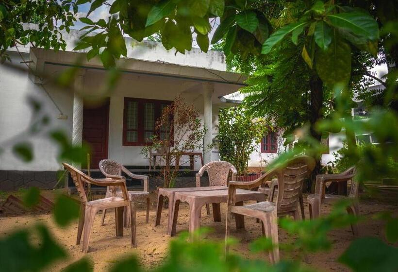 Hotel Secret Paradise