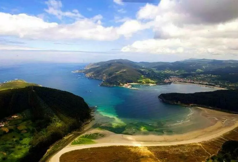 Majatalo Beachfront Surf & Remote Work House