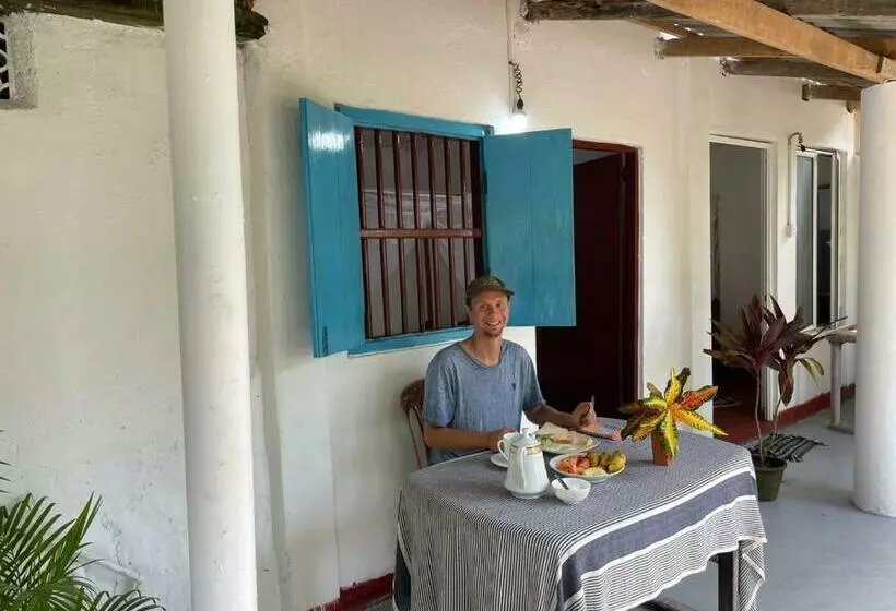 Majatalo Senuri Guest House