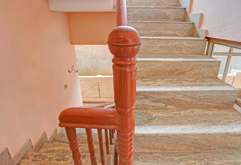 هتل O North Park Tourist Home