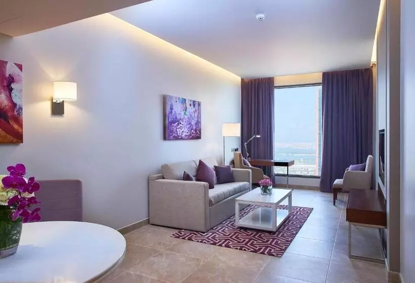 Mercure Dubai Barsha Heights Hotel Suites And Apartments
