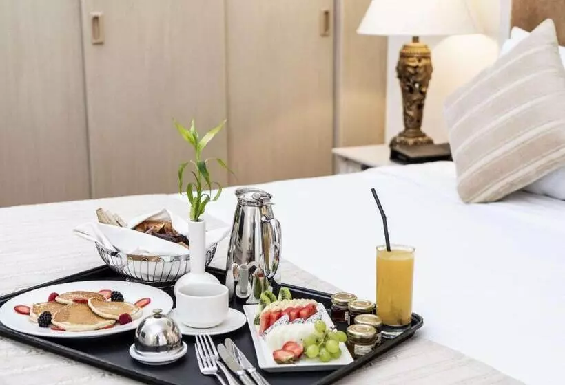 Mercure Dubai Barsha Heights Hotel Suites And Apartments