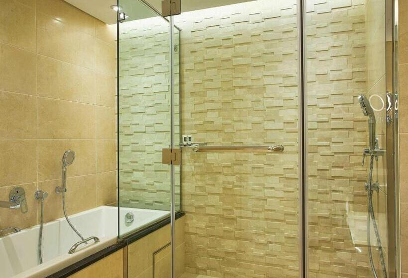 Mercure Dubai Barsha Heights Hotel Suites And Apartments