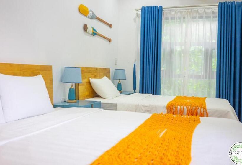 هاستل Secret Garden Cat Ba