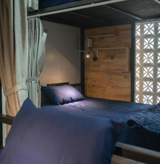 هاستل Secret Garden Cat Ba