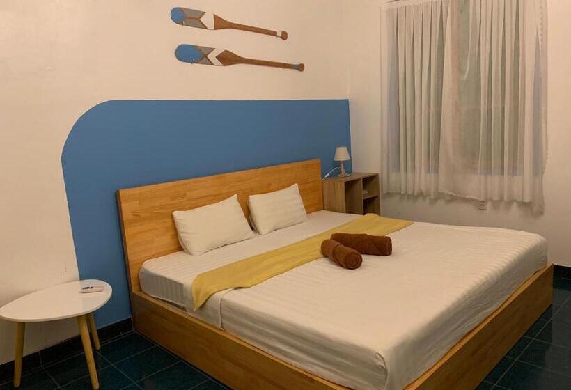 هاستل Secret Garden Cat Ba