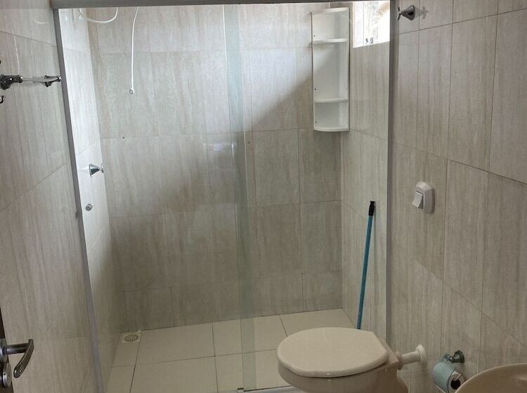 민박 Pousada Rara House