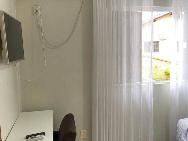 민박 Pousada Rara House