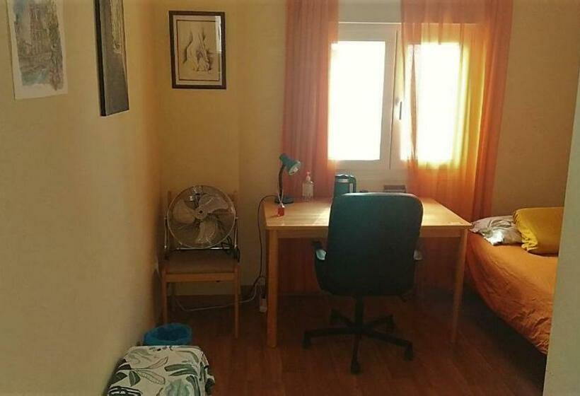 Bed and Breakfast 4 Estaciones Bnb