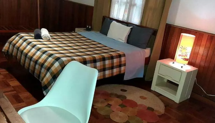 تختخواب و صبحانه L Anis Etoilé   Hôtel Restaurant